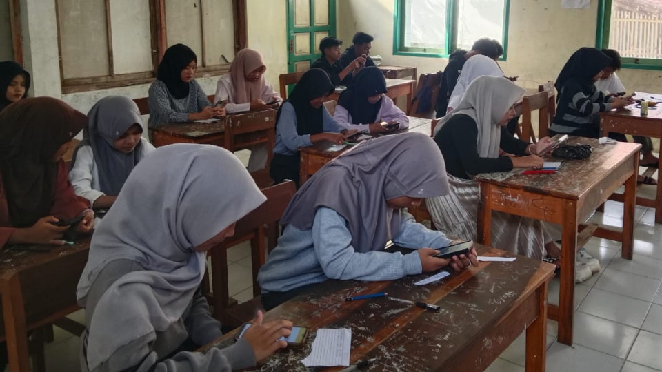 Hari Pertama Sumatif di Rayon 7 PKBM Kab. Garut IMG-20250426-WA0039_1.jpg