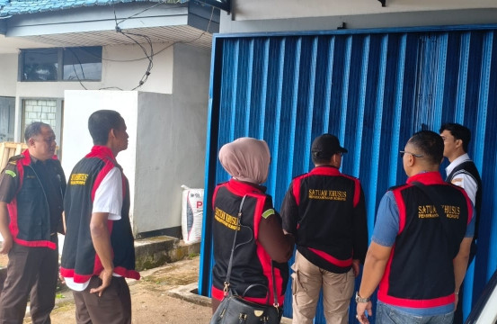 Kejati Kalbar Geledah Kantor Distrik Navigasi Kelas III Pontianak
